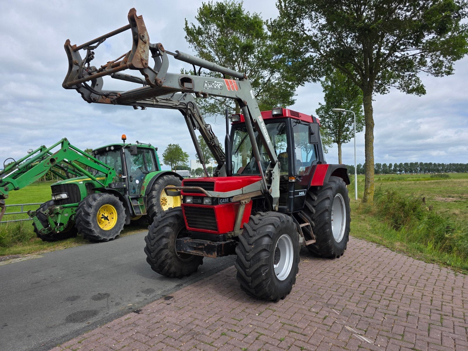 Case 845XL met voorlader en joystickbediening, 80 tot 120 Pk, Gebruikt, Case IH, Ophalen of Verzenden