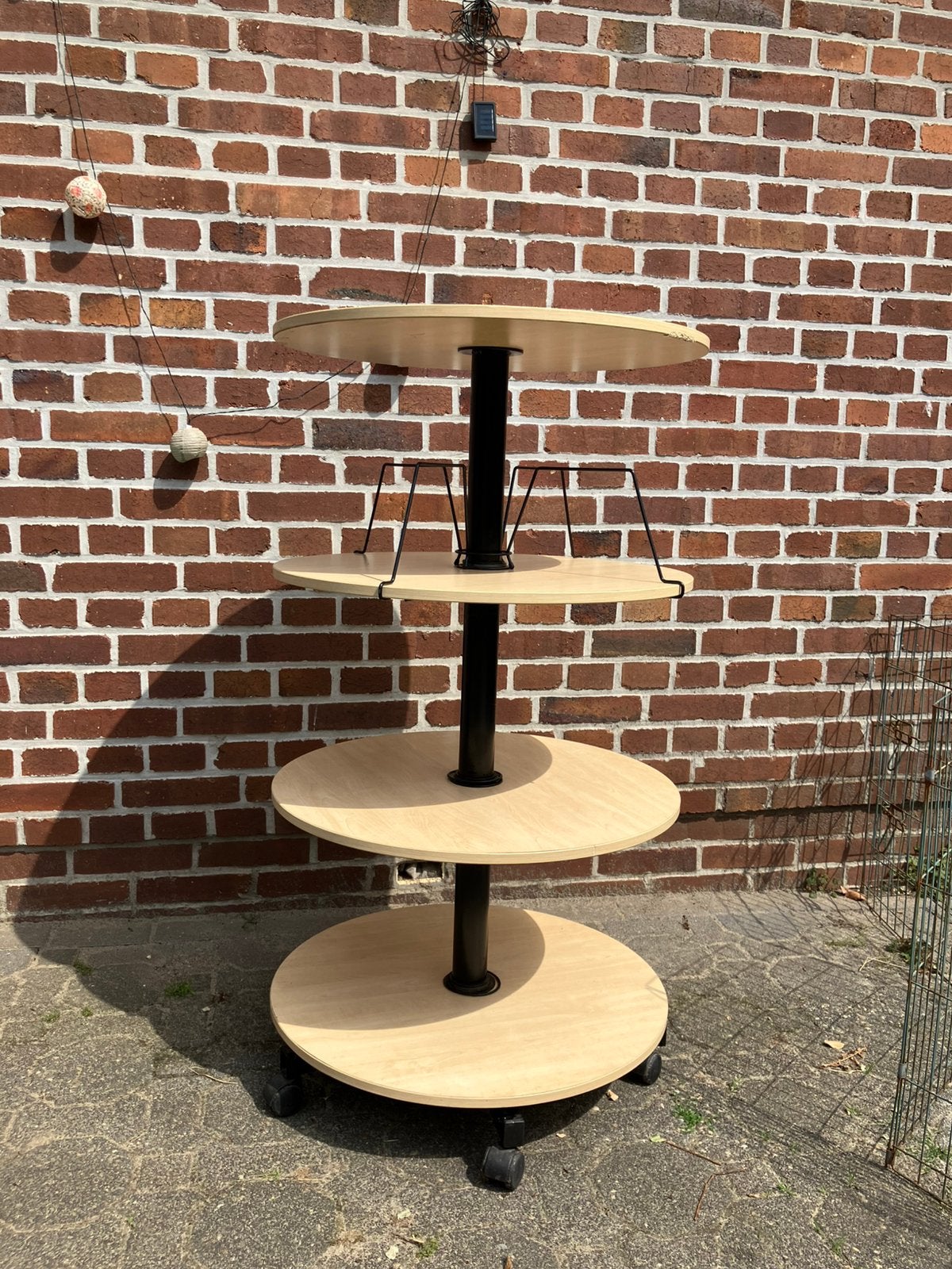 Draaiende winkel carrousel, Ophalen, Gebruikt
