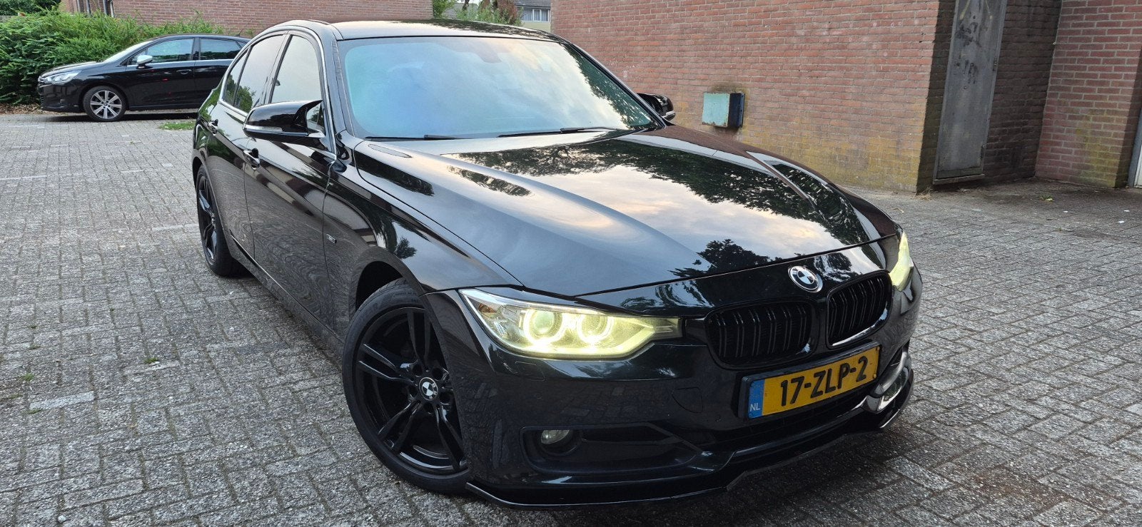 BMW 3-Serie 320i EffDyn-editie, F30 Turbo Sport Ed. N.A.P, Achterwielaandrijving, 4 cilinders, Automatische klimaatregeling, Zwart