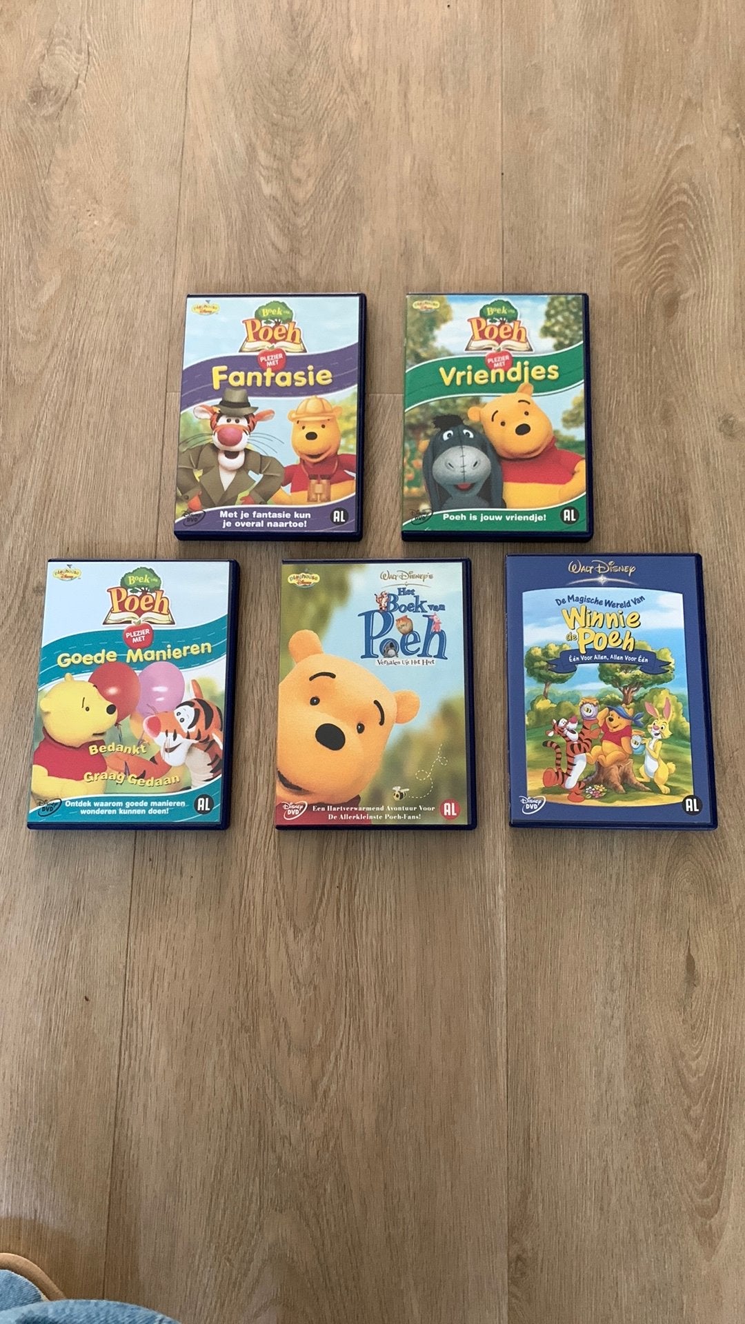 dvd 5 diverse Winnie de Poeh dvd’s, Cd's en Dvd's, Nederlands ondertiteld, Alle leeftijden, Zo goed als nieuw, Kinderprogramma of -film