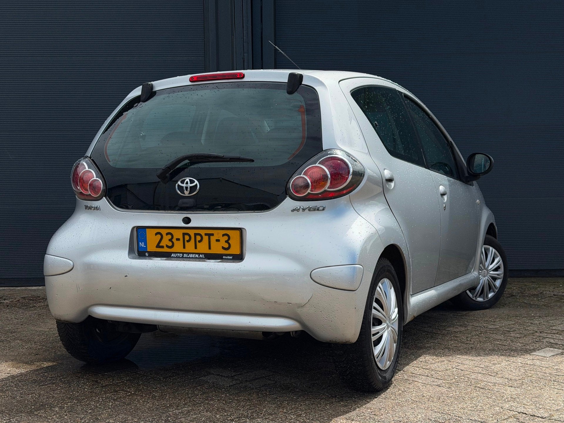 Toyota Aygo 1.0 | NWE APK | Airco | E-Pakket |, Auto's, Voorwielaandrijving, Gebruikt, 4 stoelen, Startonderbreker
