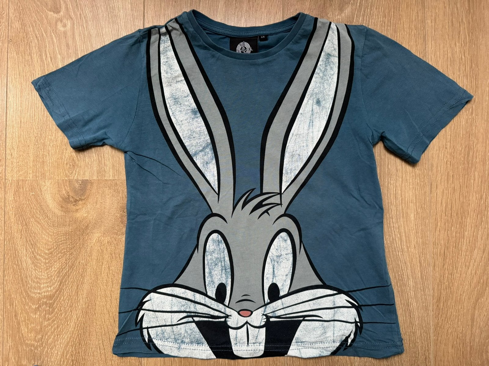 Looney Tunes Bugs Bunny t-shirt blauw 5/6 jaar (110/116), Ophalen of Verzenden, Gebruikt, Jongen, Shirt of Longsleeve