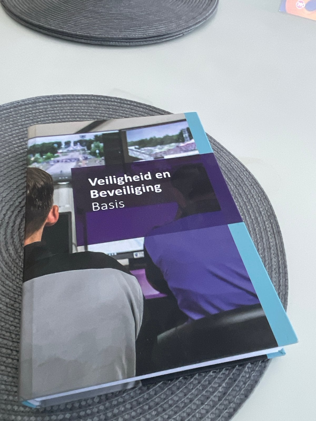 Veiligheid en Beveiliging Basis - Studieboek, Boeken, Verzenden, Gamma, Zo goed als nieuw, MBO