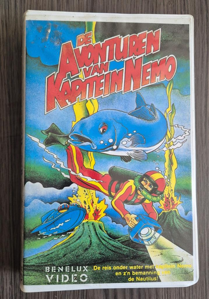 VHS De Avonturen Van Kapitein Nemo (Ex-Rental), Alle leeftijden, Ophalen of Verzenden, Gebruikt