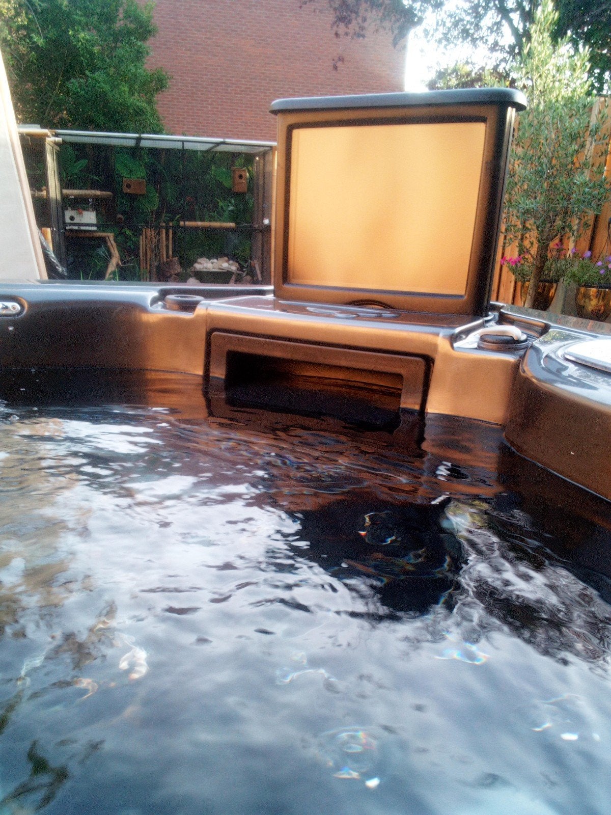 Dynasty Paramount TV-Euro 5/6 pers. | Originele TV | Cinema, Tuin en Terras, Ophalen, Gebruikt