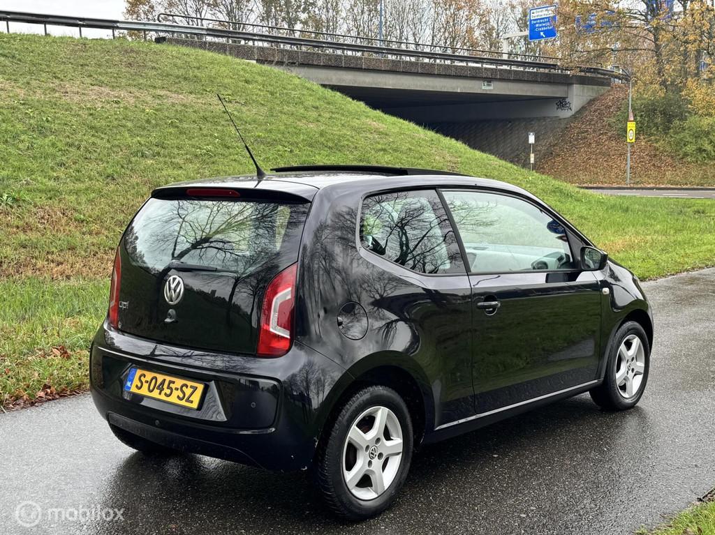 Volkswagen Up! 1.0 take up!*PANODAK*STOELVERWARMING*NEW APK, Voorwielaandrijving, Euro 5, Stof, Gebruikt