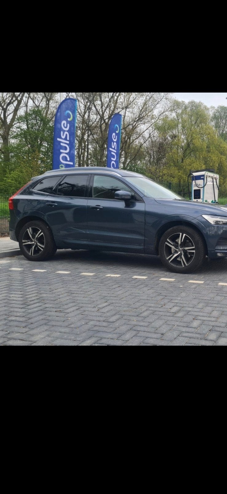 Volvo R design 19 inch velgen met banden, Auto-onderdelen, Banden en Velgen, Ophalen, 19 inch, Zomerbanden