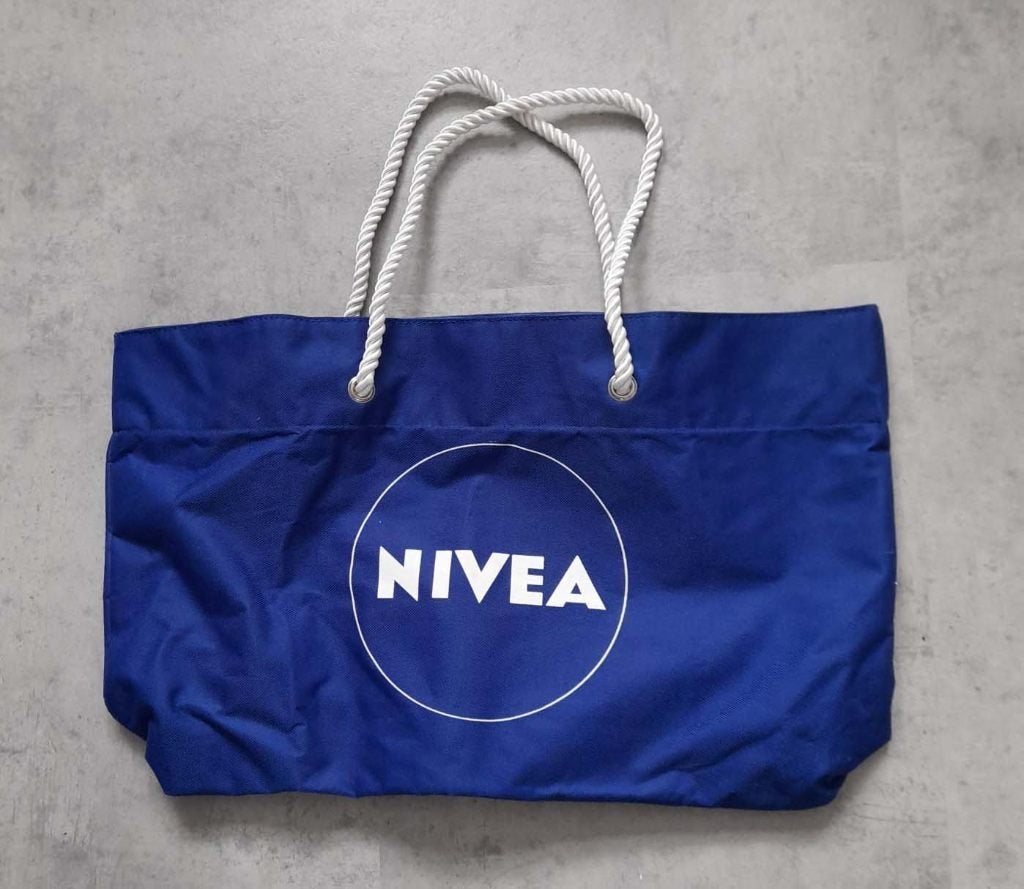 Ruime Nivea TAS / strandtas, Ophalen of Verzenden, Nieuw, Blauw
