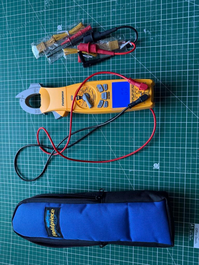 Fieldpiece SC680 Tangamperemeter met toebehoren, Ophalen of Verzenden, Zo goed als nieuw, Multimeter
