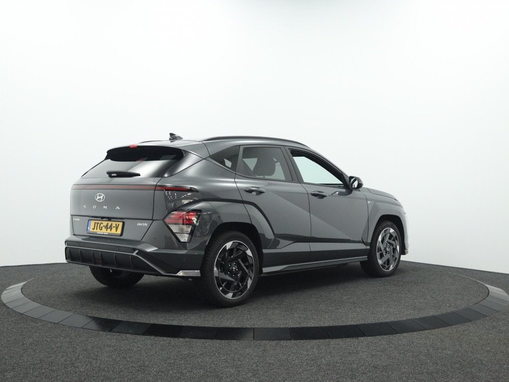 Hyundai KONA Electric N Line business 64.8 kWh | Navigatie |, Auto's, 12 maanden, Gebruikt, Automatische klimaatregeling, 300 kg