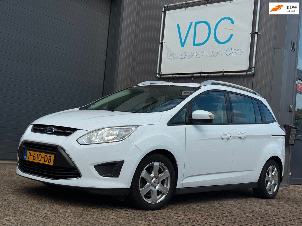 Ford Grand C-Max 1.0 Trend | Stoelverwarming | Trekhaak, Auto's, Ford, Voorwielaandrijving, Gebruikt, Zwart, Wit