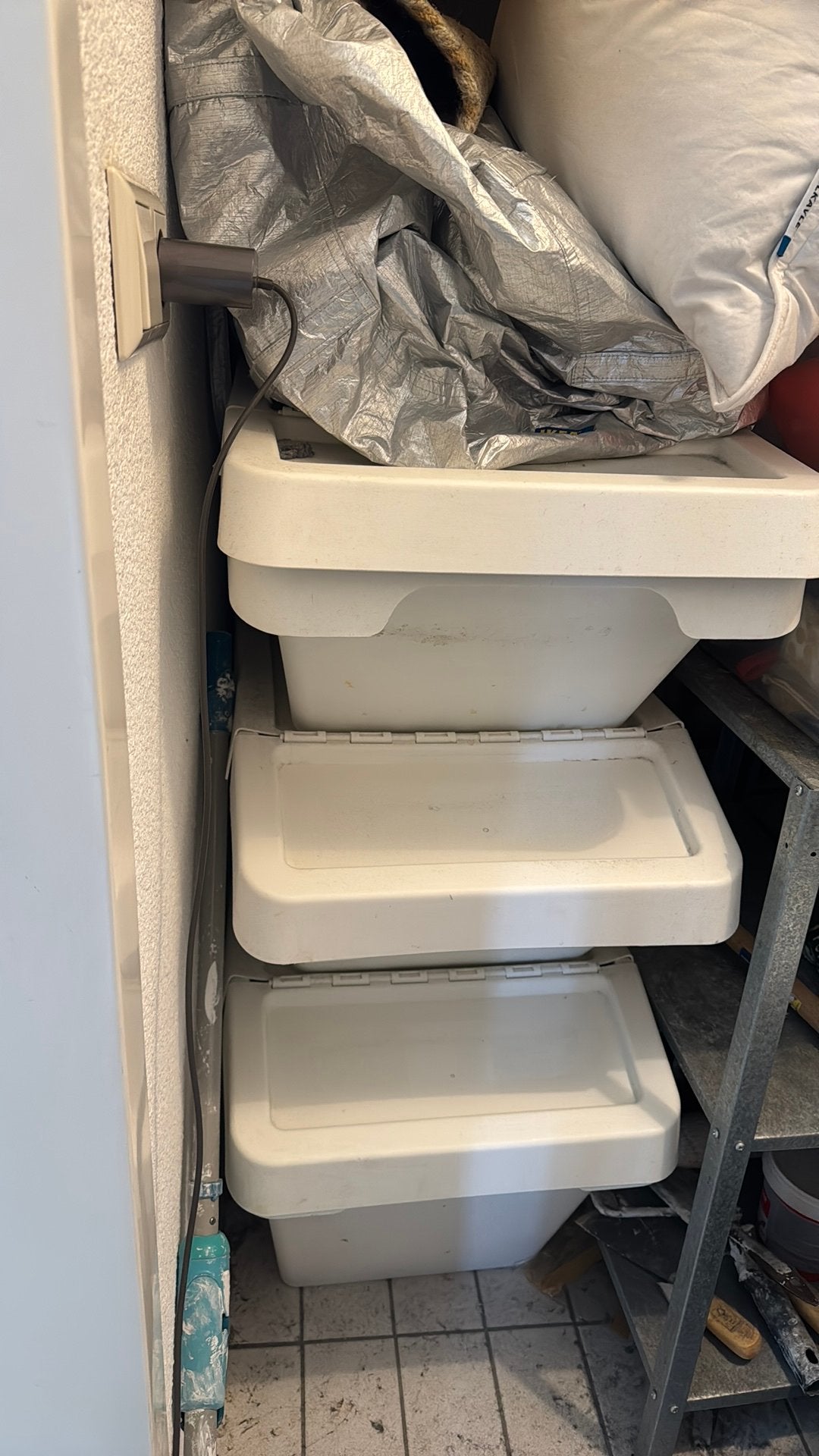 Ikea sortera bin with lid 37L and 60L, Tuin en Terras, Bloembakken en Plantenbakken, Gebruikt, Minder dan 30 cm, Rond, Ophalen of Verzenden