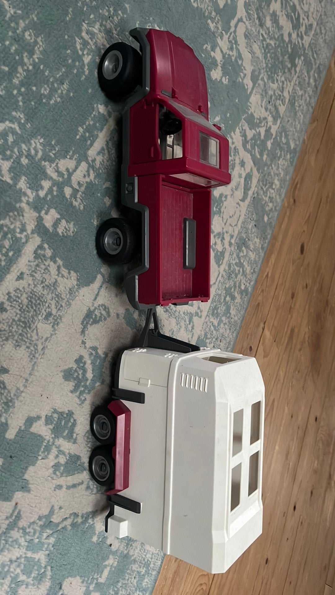 Schleich trailer en huifkar, Ophalen of Verzenden, Zo goed als nieuw