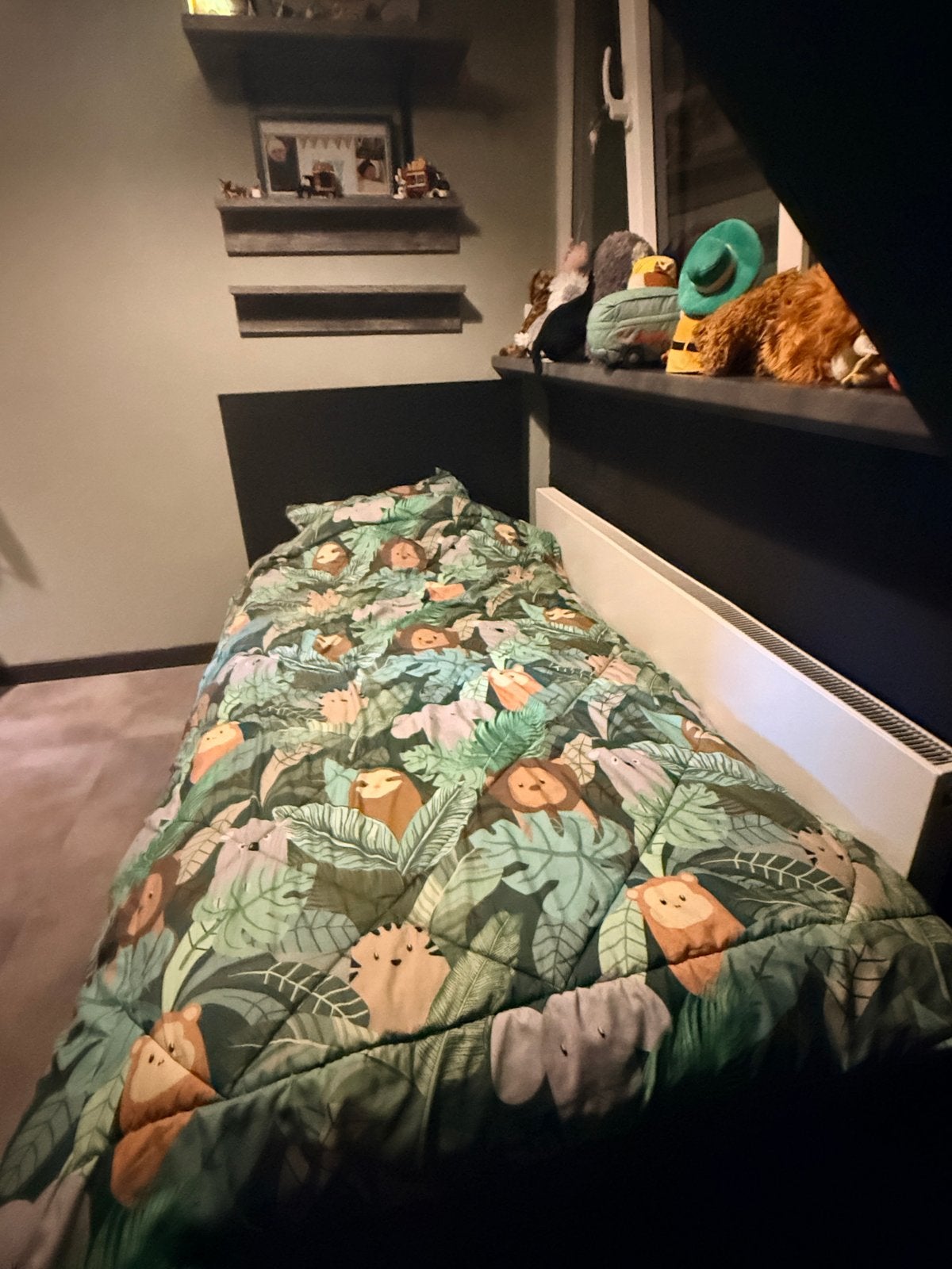 Eenpersoonsbed MALM Ikea met 2 lades onder het bed, Ophalen, 90 cm, Eenpersoons, Zwart