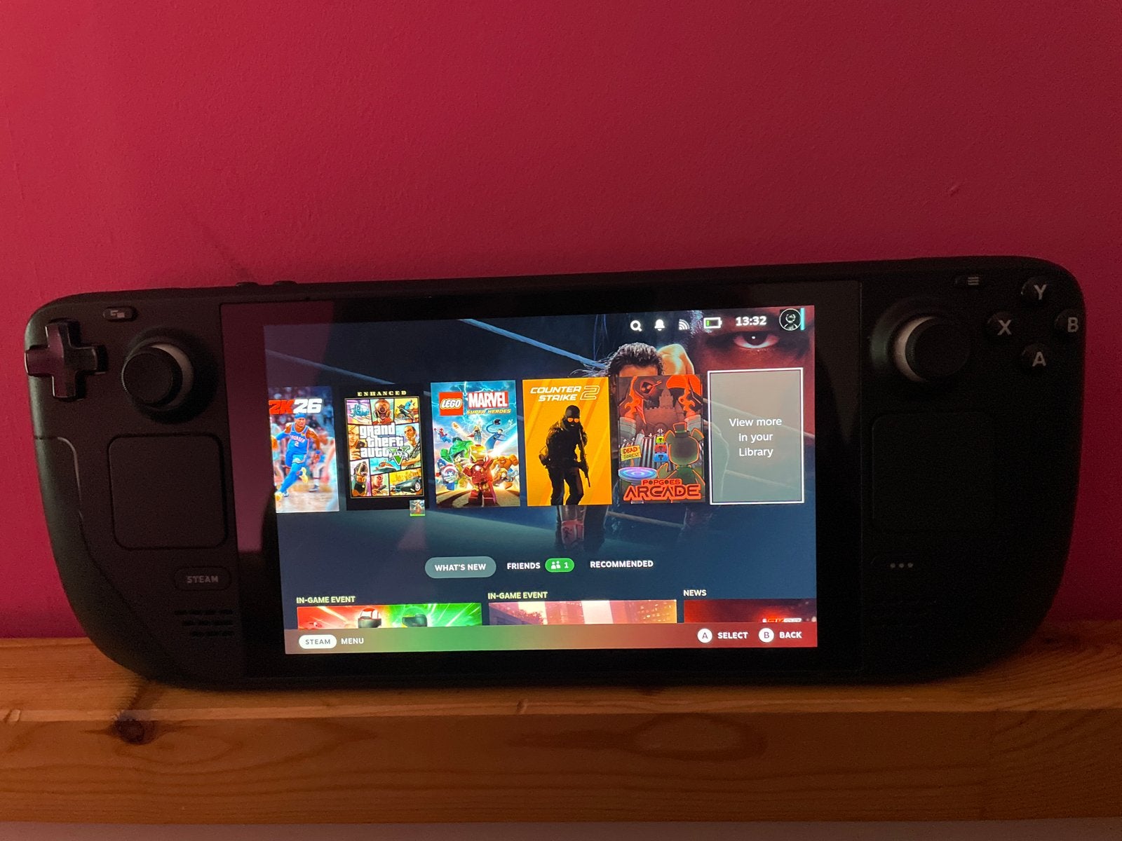 Steam Deck LCD 256GB met Stand en Hoes - Zo goed als nieuw, Spelcomputers en Games, Spelcomputers | Overige, Ophalen, Valve, Zo goed als nieuw