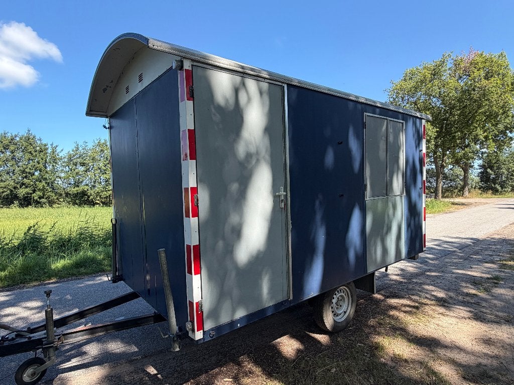 Metalen snelverkeer schaftwagen schaftkeet bouwkeet, Ophalen of Verzenden