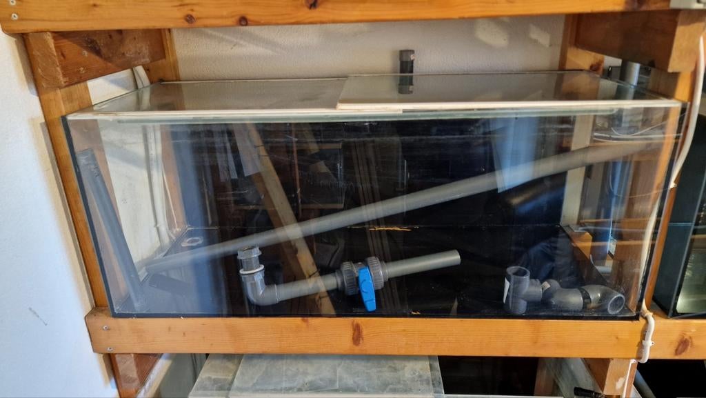 Diverse aquariums 80x40x40 en 100x40x40 +doorvoer+kogelkraan, Dieren en Toebehoren, Ophalen, Leeg aquarium