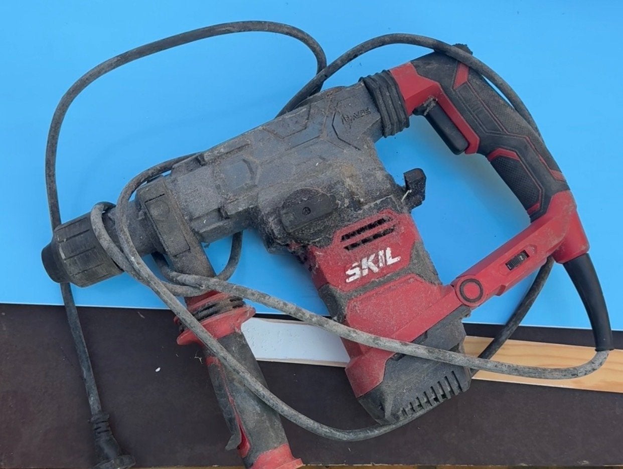 Skil Boorhamer - Krachtige en Betrouwbare Boormachine, Boor- en/of Breekhamer, Ophalen of Verzenden, Klopboormechanisme, Gebruikt