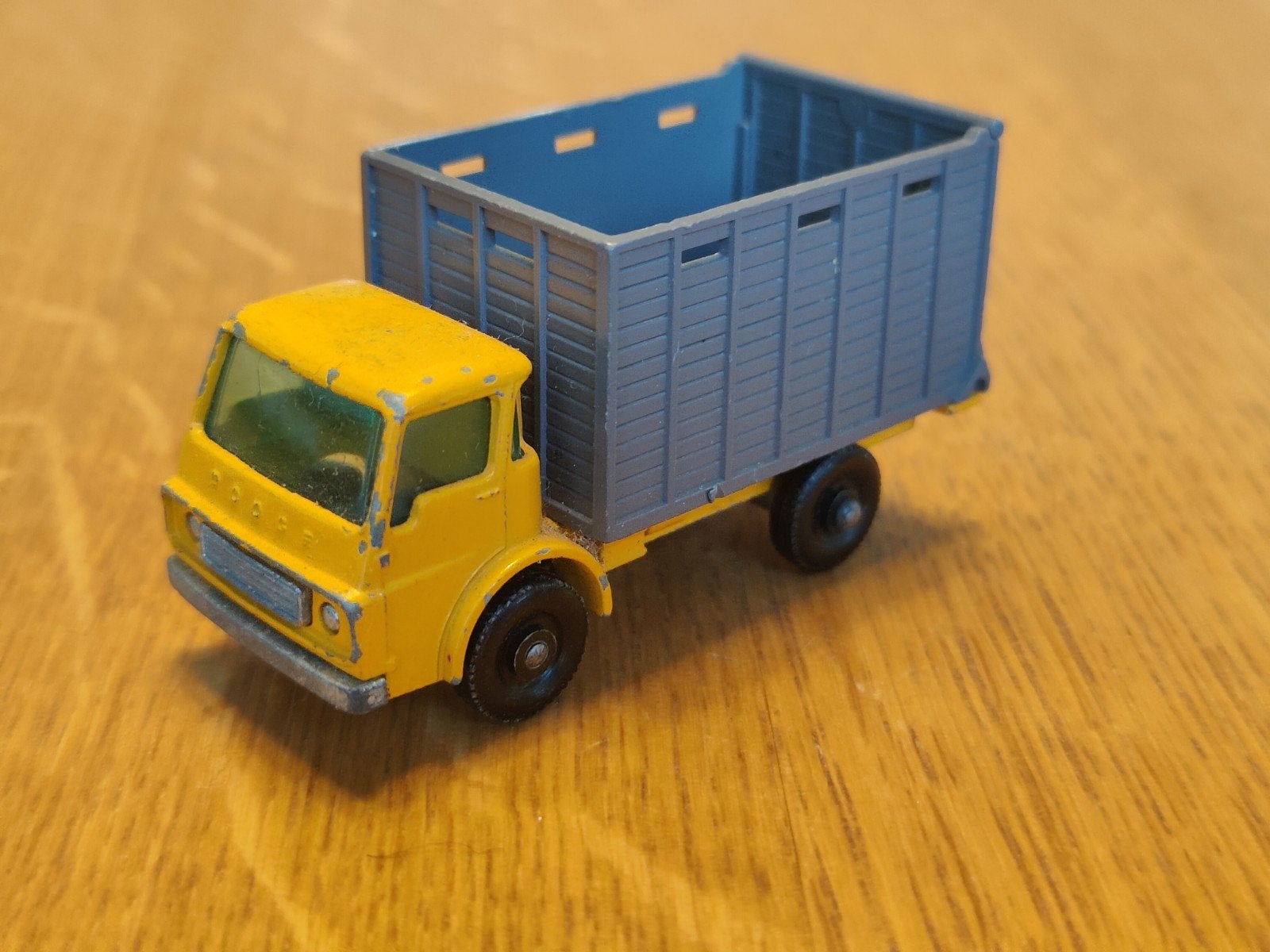 Matchbox Cattle Truck, Ophalen of Verzenden, Zo goed als nieuw, Bus of Vrachtwagen