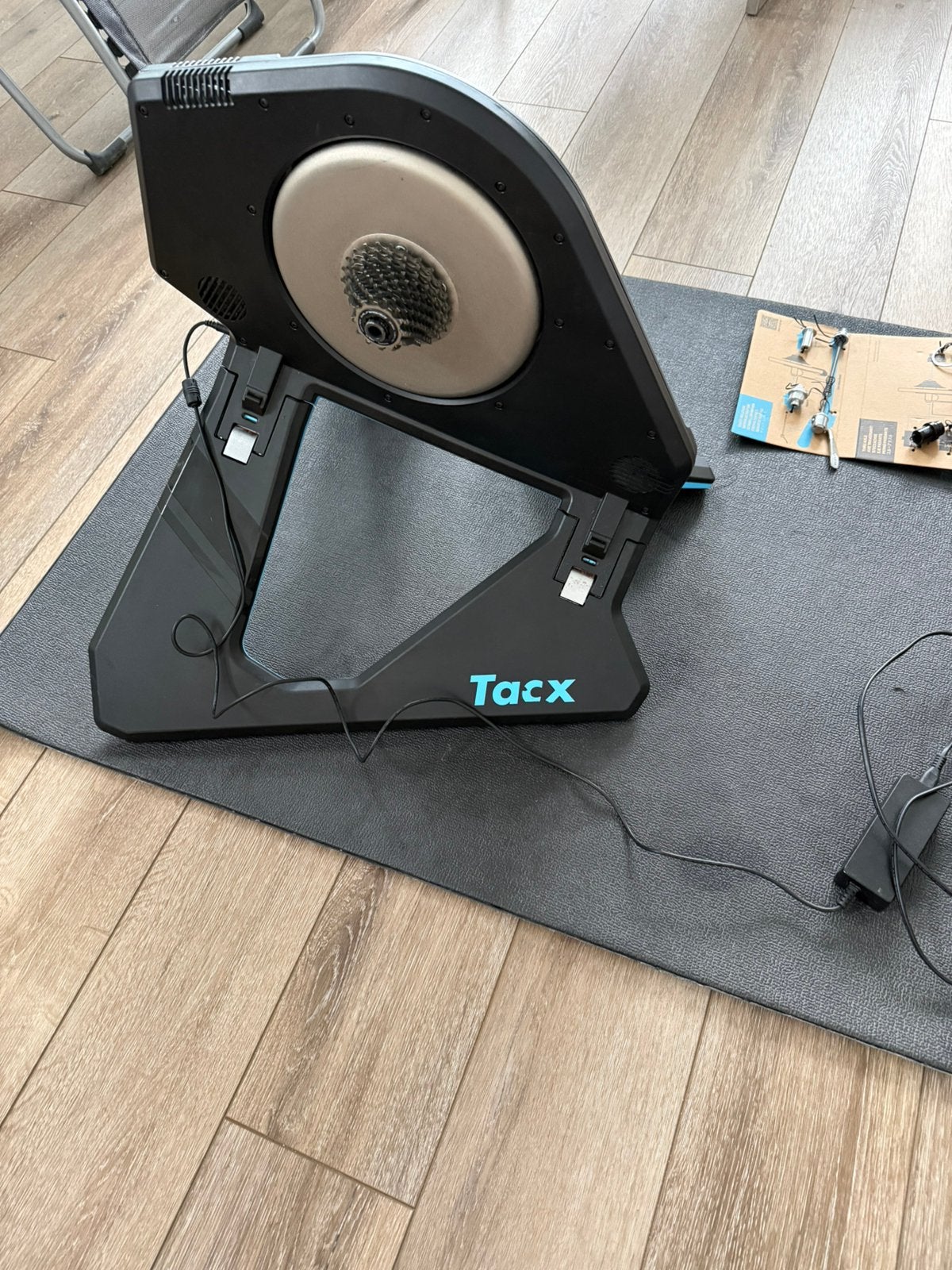 Tacx NEO 2T Smart Trainer + Ultegra cassette + mat, Sport en Fitness, Wielrennen, Ophalen of Verzenden, Zo goed als nieuw, Overige typen
