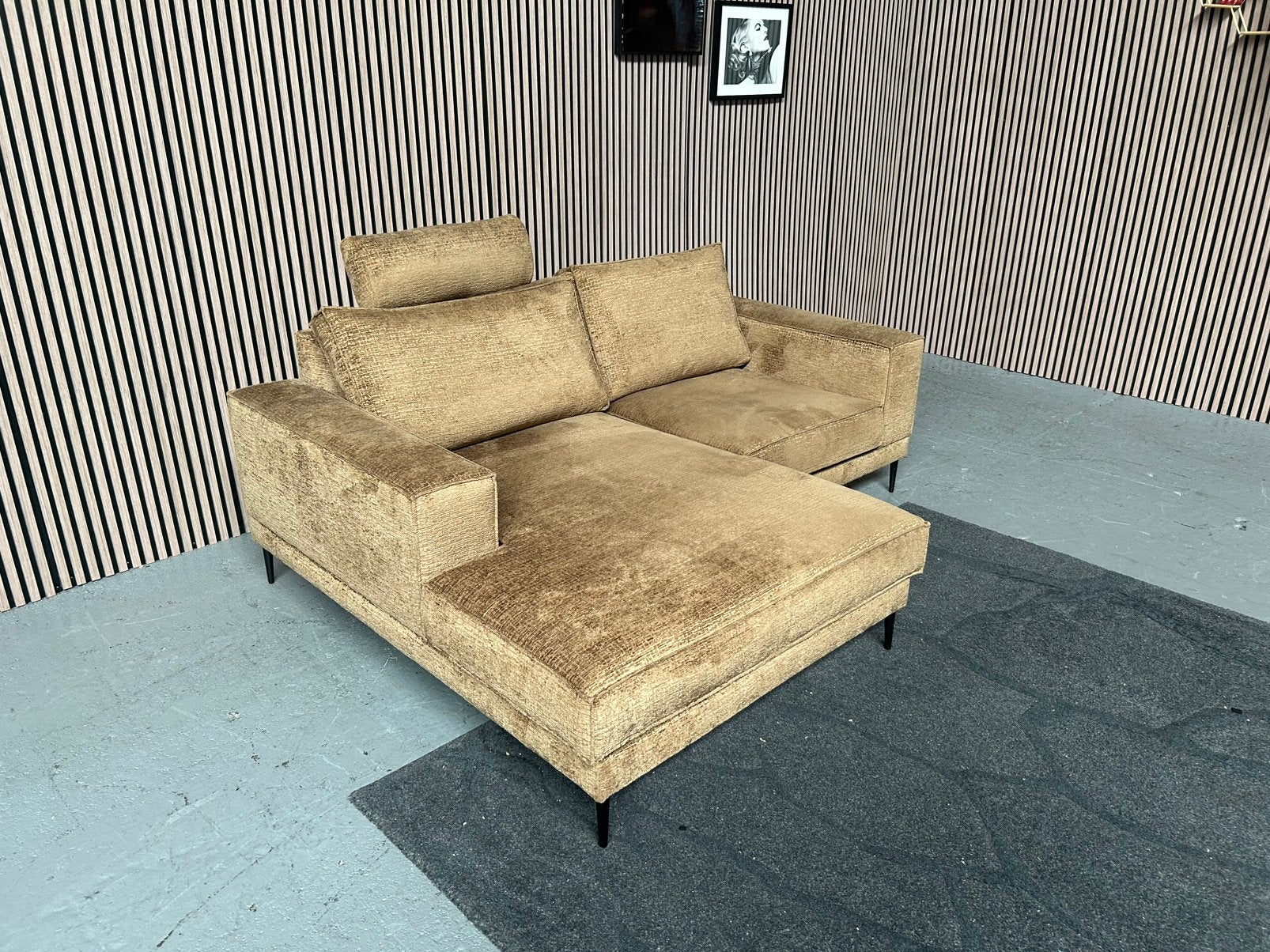 GRATIS LEVERING VELVET GOUDEN HOEKBANK 212X156 GEREINIGD, Ophalen of Verzenden, Zo goed als nieuw, 200 tot 250 cm, Vierpersoons of meer
