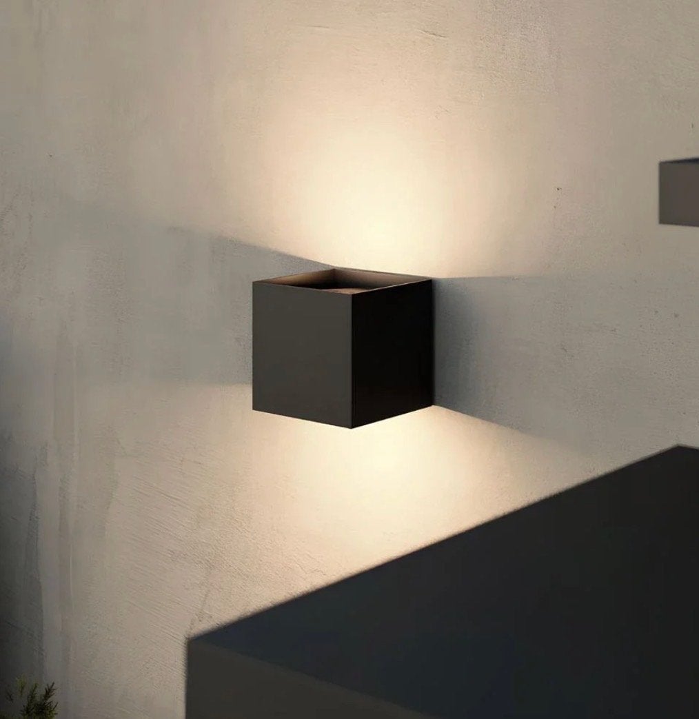 Nieuwe LED intelligente wandlamp - Zwart, Up/Downlighter, LED, Up-/downlighter, Zwart, Nieuw