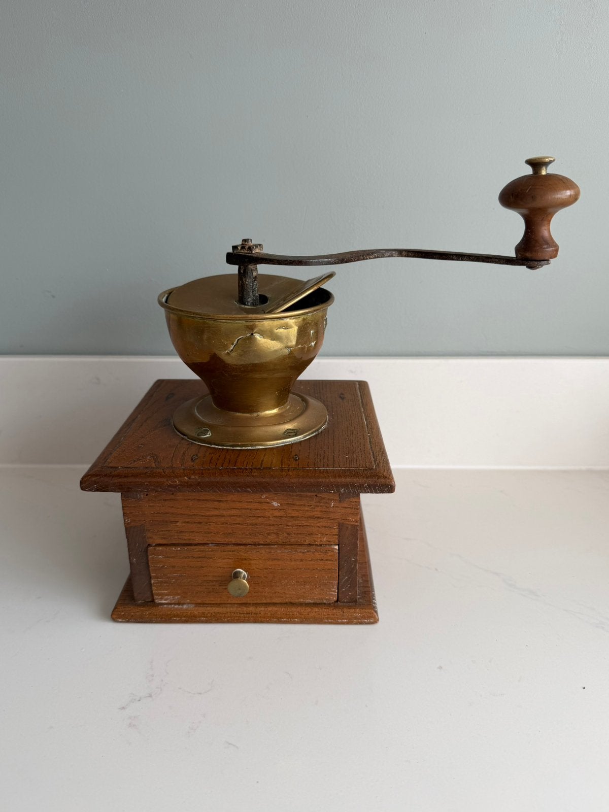 Oude koffiemolen, Antiek en Kunst, Antiek | Keukenbenodigdheden, Ophalen of Verzenden