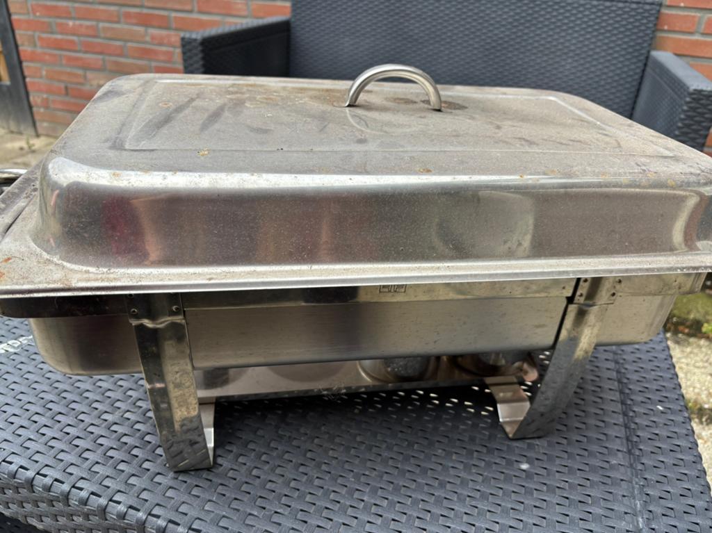 Chafing dish / Warmhoudbak - moet schoongemaakt worden, Huis en Inrichting, Zilver, Ophalen of Verzenden, Metaal, Overige typen