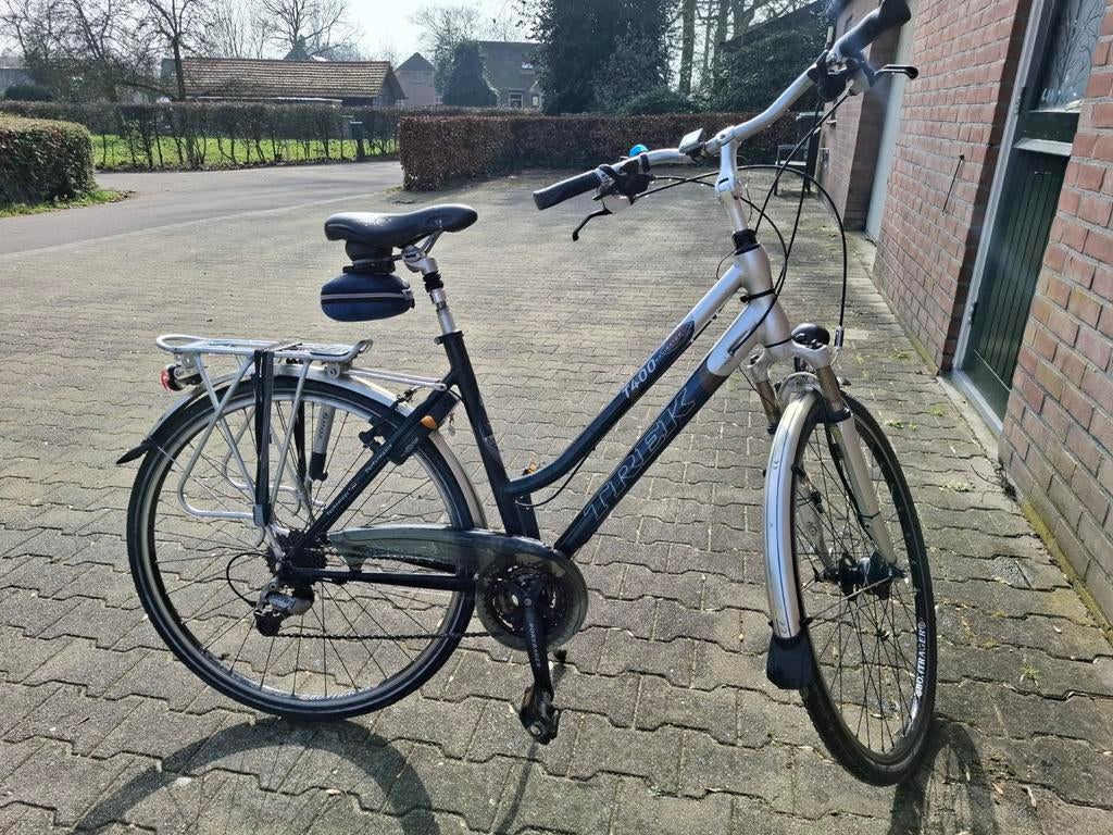 Dames fiets Trek NavigatorT 400, Fietsen en Brommers, Fietsen | Dames | Sportfietsen en Toerfietsen, Ophalen, Minder dan 10 versnellingen