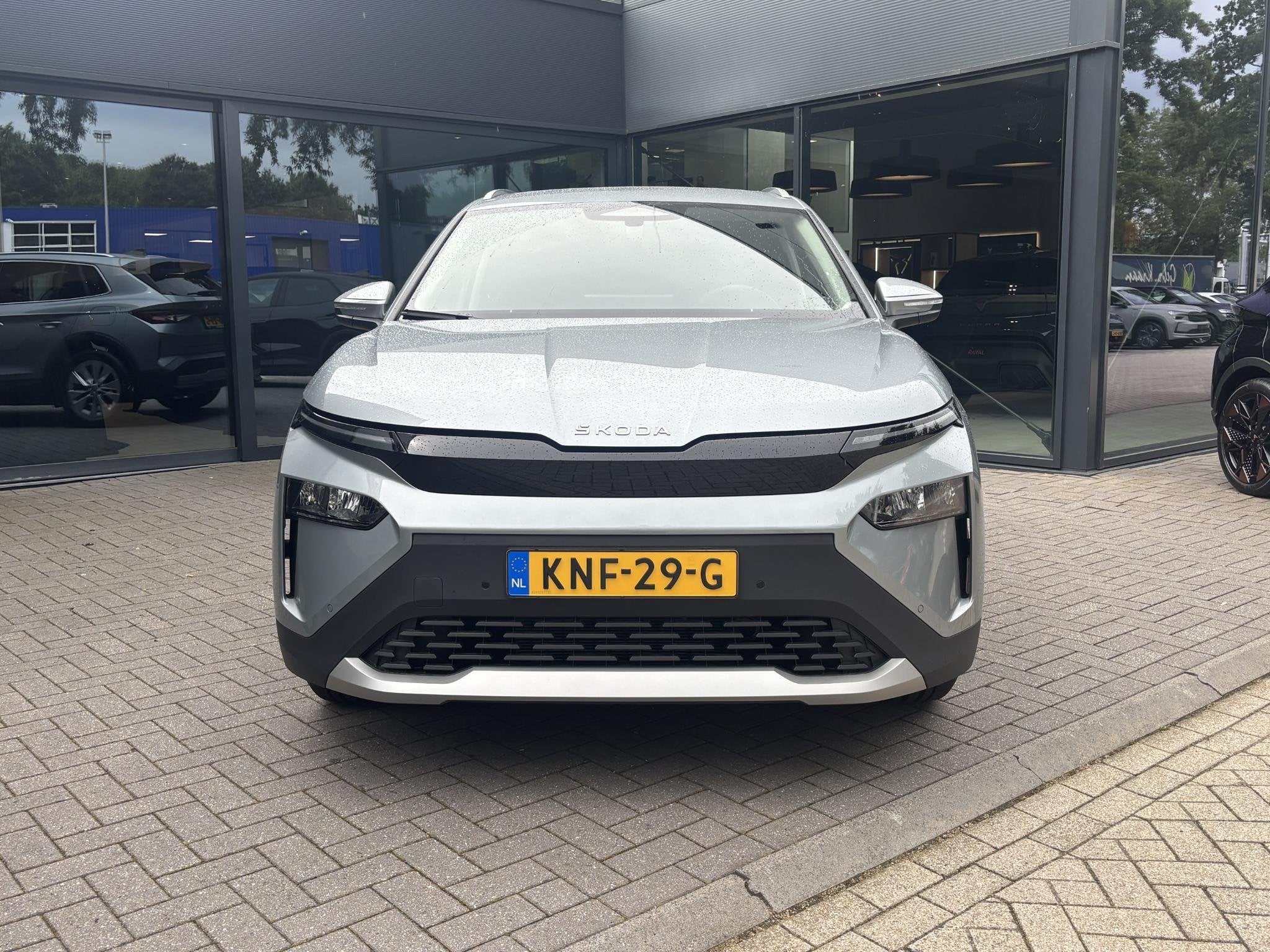 Skoda Elroq 60 Business Edition 190 PK | Automaat | LED Kopl, Auto's, Automaat, 12 maanden, Zwart, 190 pk