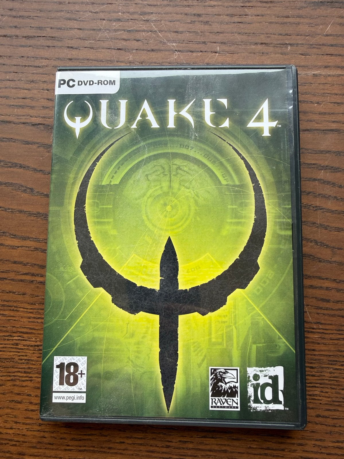 Quake 4 PC DVD-ROM - Zo goed als nieuw, Ophalen, Online, Vanaf 18 jaar, Shooter
