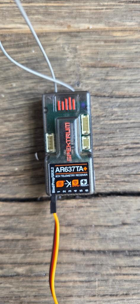 Spektrum AR637TA+ 6CH NIEUW, Hobby en Vrije tijd, Modelbouw | Radiografisch | Vliegtuigen, Ophalen of Verzenden