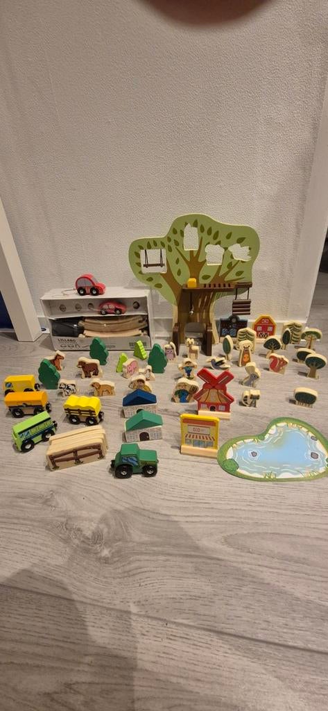Grote houten treinbaan set: IKEA/Playtive met accessoires, Ophalen of Verzenden, Gebruikt, Jongen of Meisje