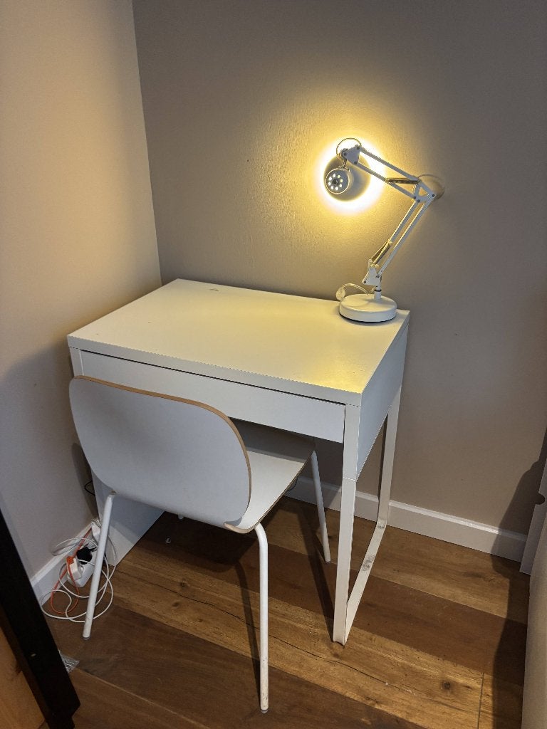 MICKE Bureau IKEA, Ophalen, Demontabel, Gebruikt, Hout
