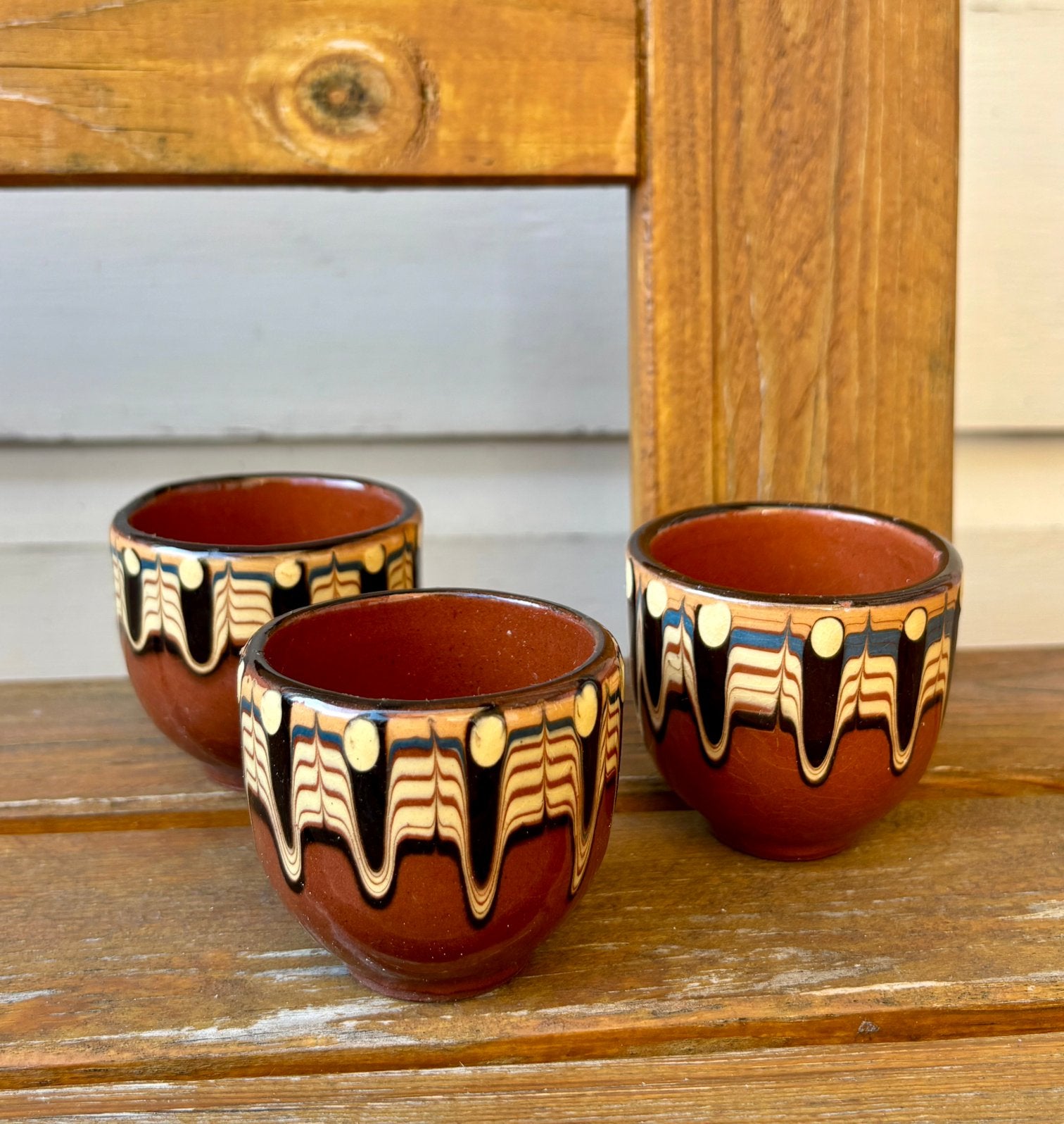 3x vintage Bulgaarse Troyan bekers | Traditionele volkskunst, Antiek en Kunst, Ophalen of Verzenden