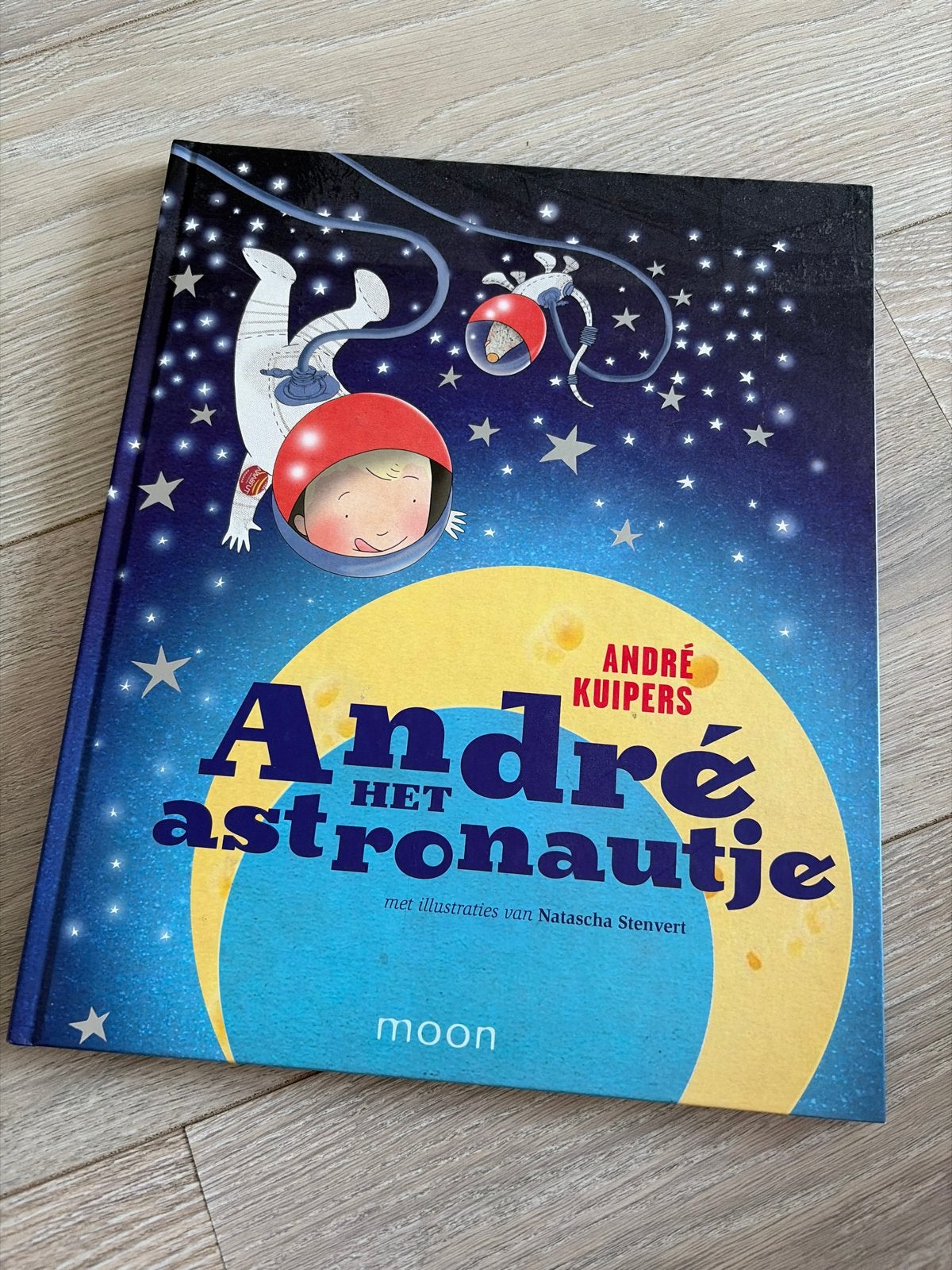 André het astronautje - André Kuipers, Ophalen of Verzenden, Zo goed als nieuw, Fictie algemeen