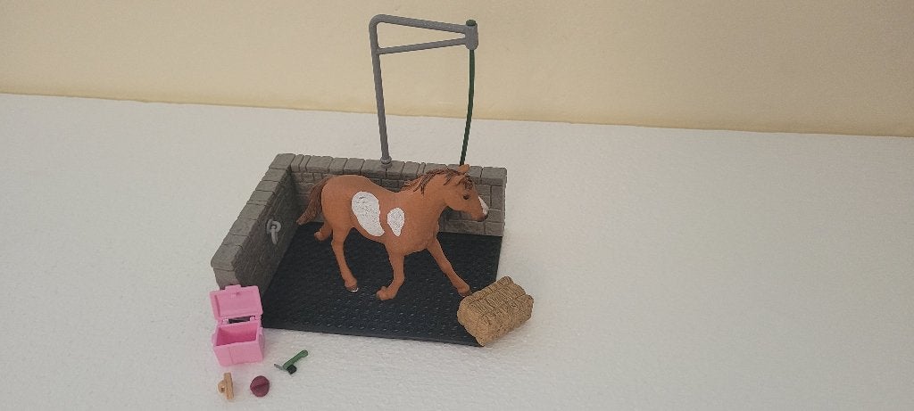 Schleich wasplaats, Ophalen, Zo goed als nieuw, Jongen of Meisje