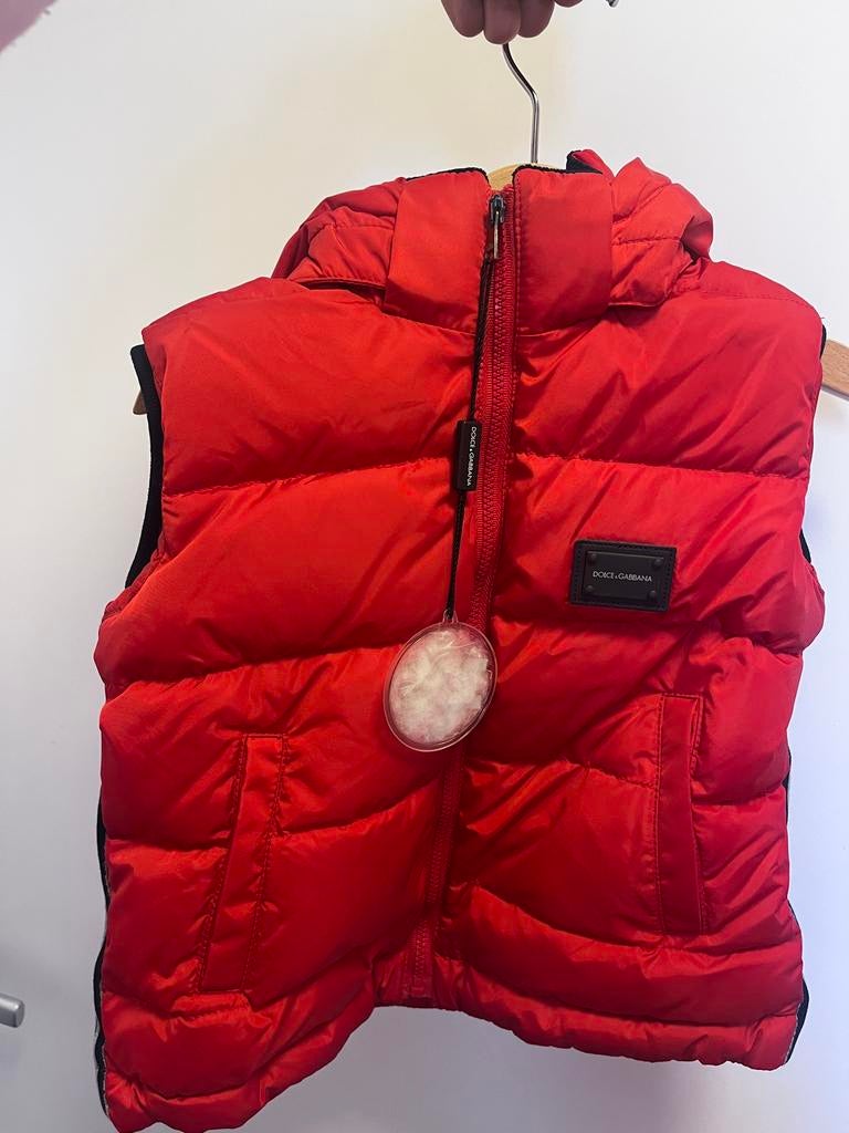 Mt 92 Dolce&Gabbana bodywarmer - NIEUW, Kinderen en Baby's, Kinderkleding | Maat 92, Ophalen of Verzenden, Nieuw, Jongen of Meisje