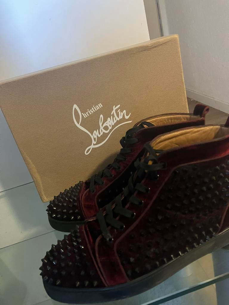 Louboutin, Ophalen of Verzenden, Zo goed als nieuw, Overige kleuren