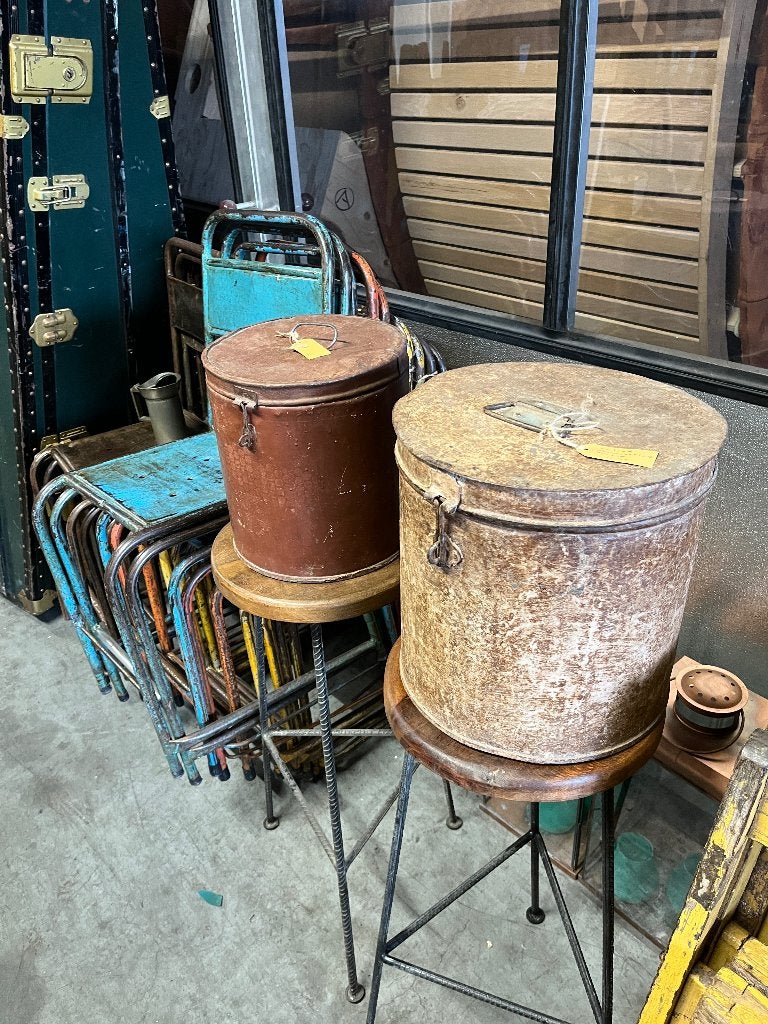 2 x Antiek Voorraadblik uit India pracht patina van ouderdom, Antiek en Kunst, Ophalen