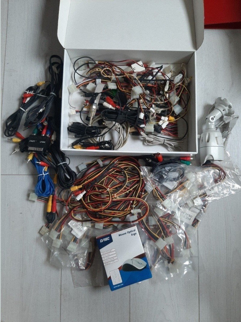 Diverse kabels, computer, AV, sound etc., Ophalen of Verzenden