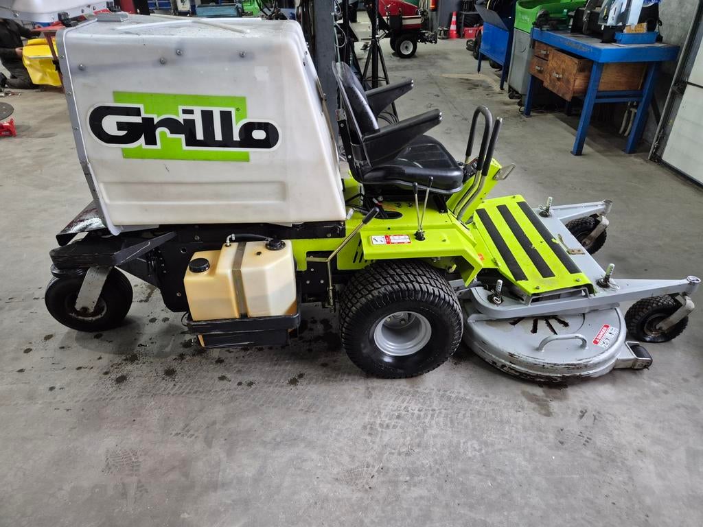 Grillo FD 300 Maaier met Opvang - 154 uur, Ophalen of Verzenden, Opvangbak, Grillo.nl, 90 tot 120 cm