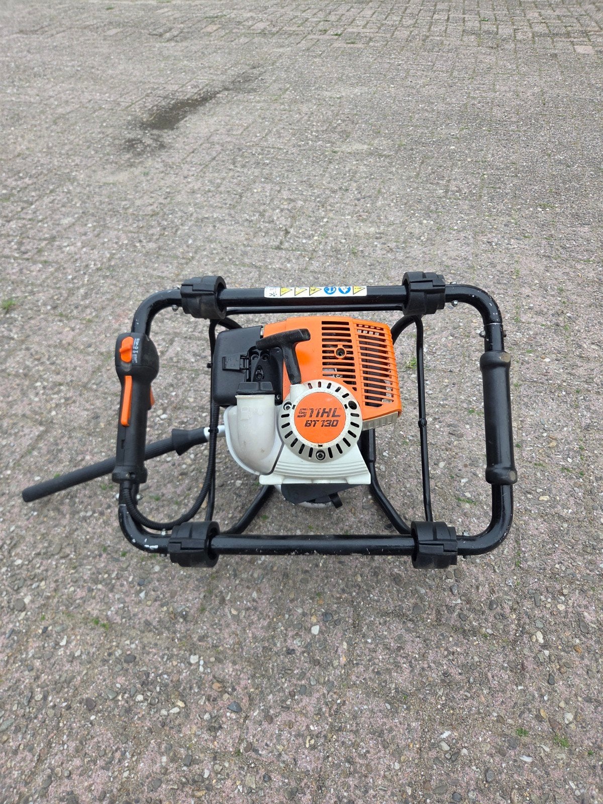 Stihl bt 130 grondboor machine, Ophalen of Verzenden, Zo goed als nieuw, Overige typen