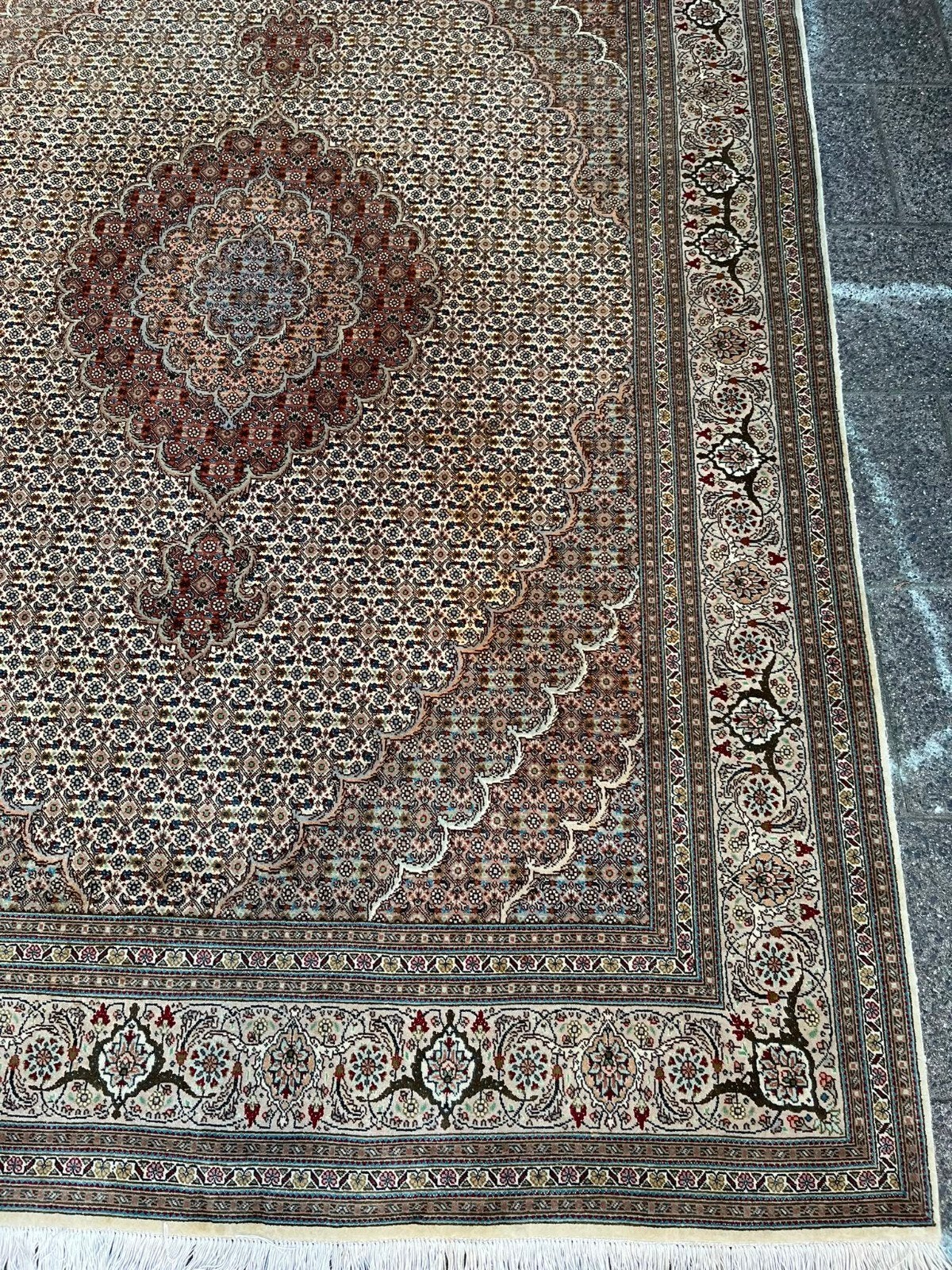 mooie tapijt. 240x170  goed conditie, Huis en Inrichting, Stoffering | Tapijten en Kleden, Ophalen of Verzenden, Zo goed als nieuw