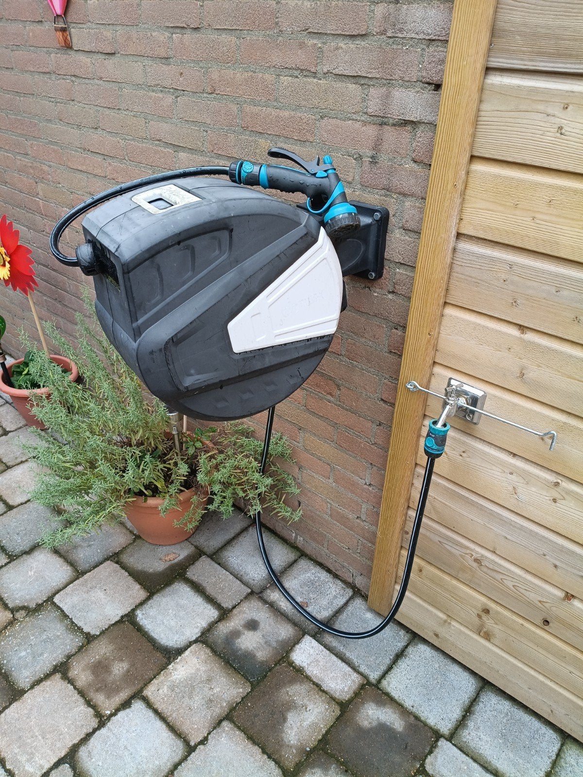 Tillvex Tuinslanghaspel met Intratuin spuitpistool, Ophalen, Gebruikt, Tuinslanghaspel