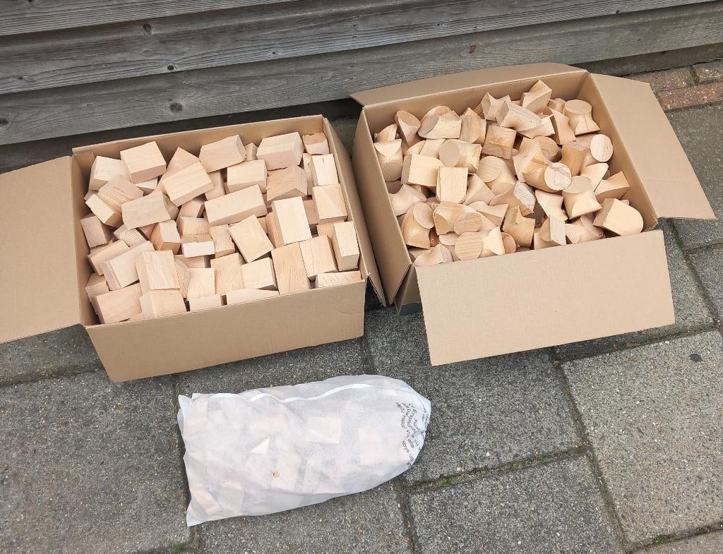 Rookhout,brandhout,beuken,beukenbrokjes, Tuin en Terras, Haardhout, Minder dan 3 m³, Ophalen, Beukenhout, Blokken