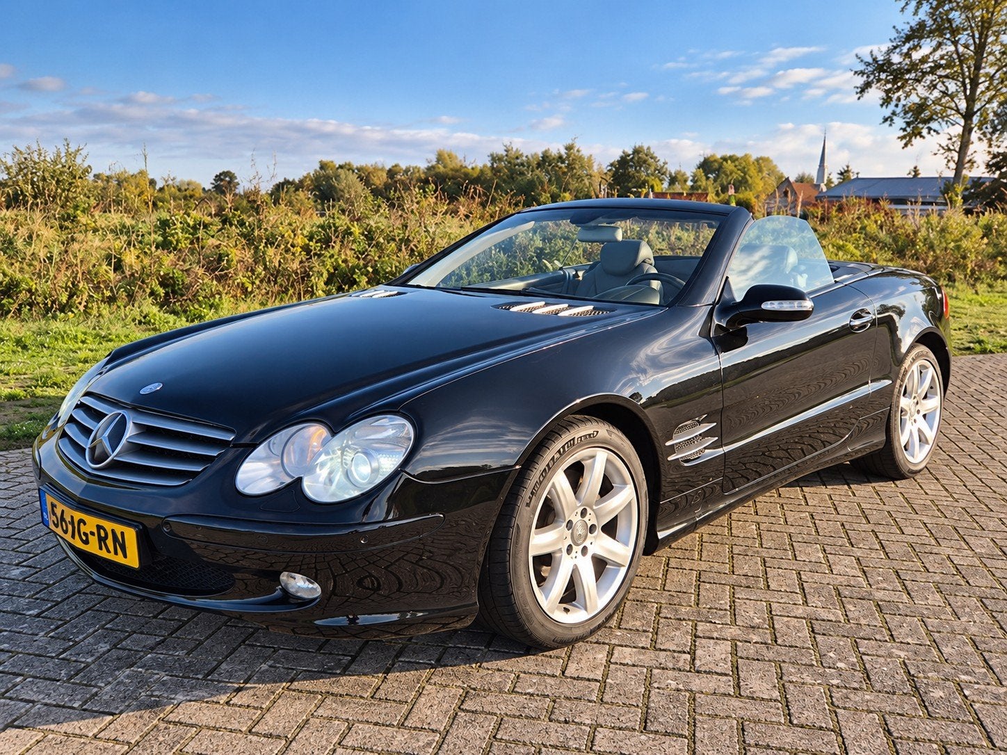 Mercedes SL500 R230 V8 | 119.000 | 1e eigenaar | Zwart, Automaat, Achterwielaandrijving, Verwarmde buitenspiegels, Cabriolet