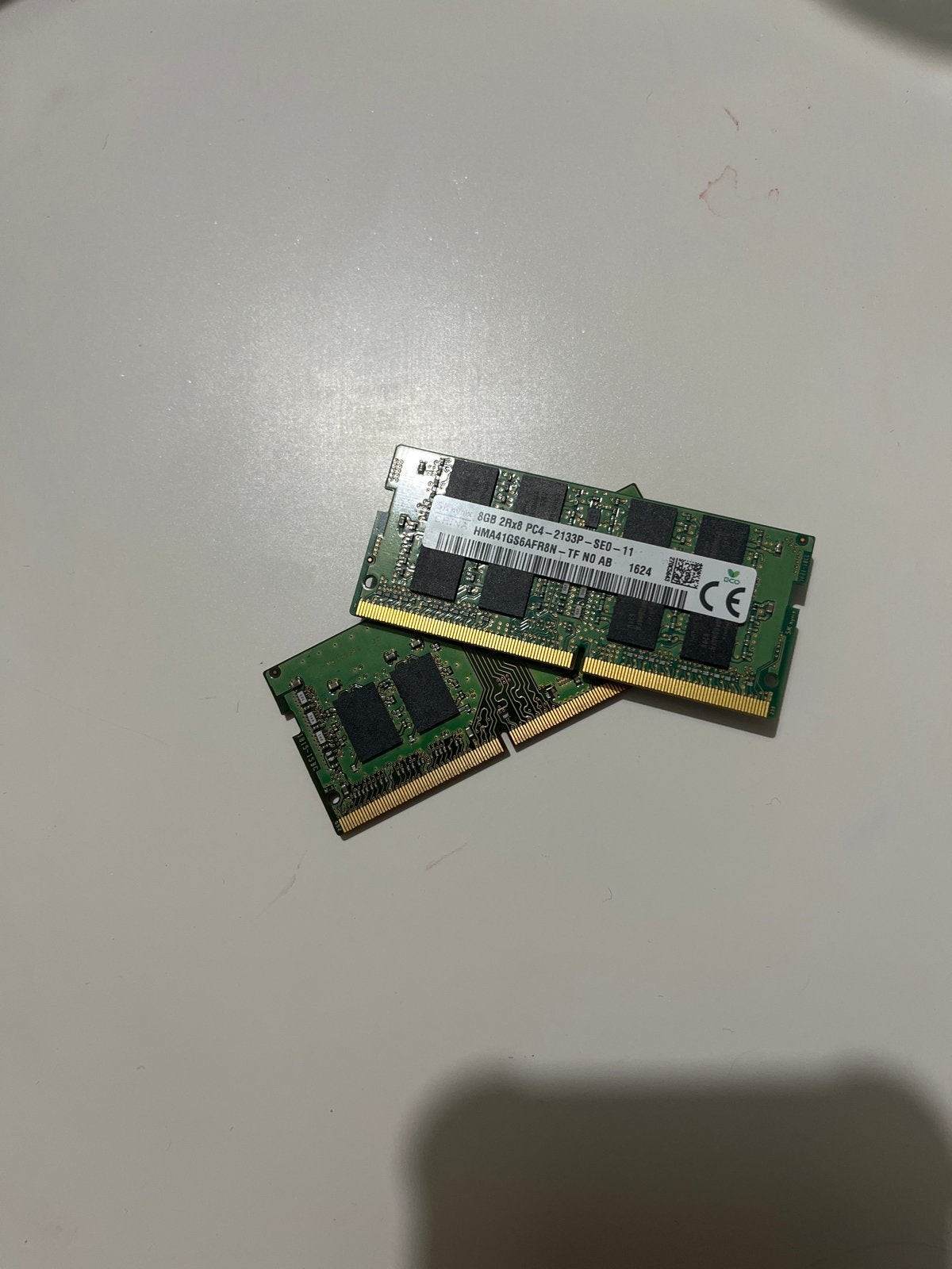 2x 8GB DDR4 RAM voor Laptop - PC4-2133P, DDR4, Ophalen of Verzenden, Zo goed als nieuw, Laptop