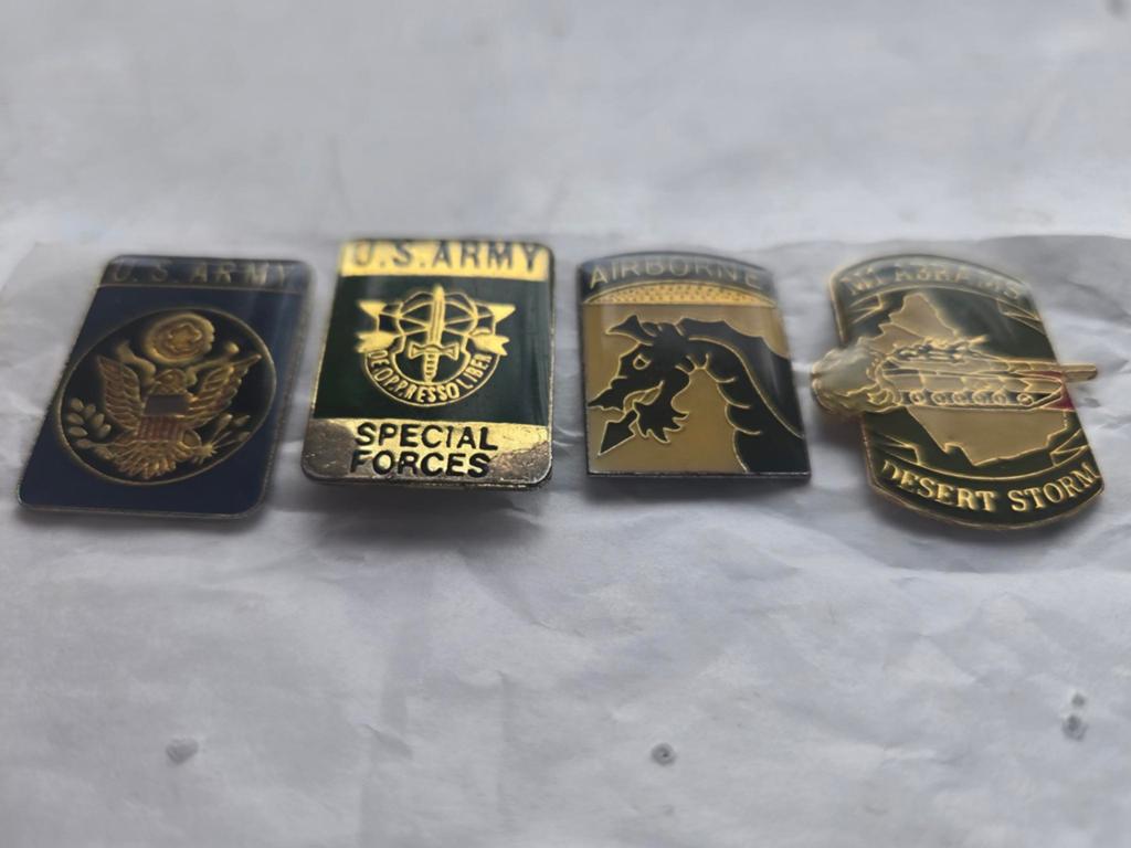 Vintage US Army Pins, Ophalen of Verzenden, Zo goed als nieuw, Overige onderwerpen