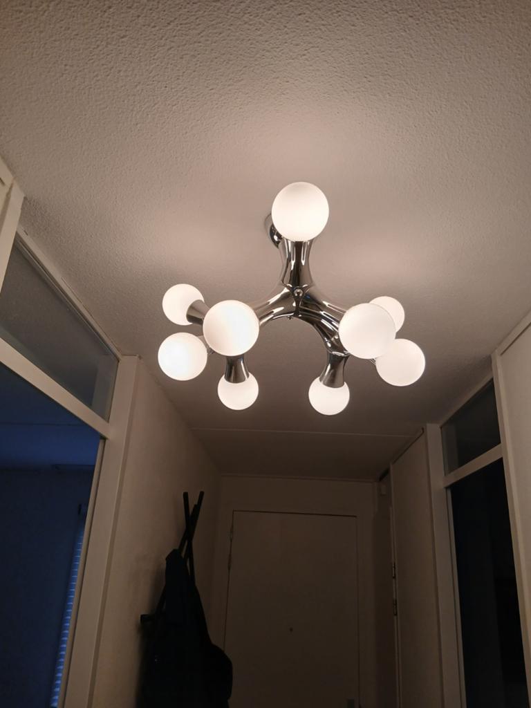 Moderne Sputnik Plafondlamp - Chroom met Melkglas Bollen, Ophalen of Verzenden, Zo goed als nieuw, Glas, Modern, Sputnik, Mid-Century